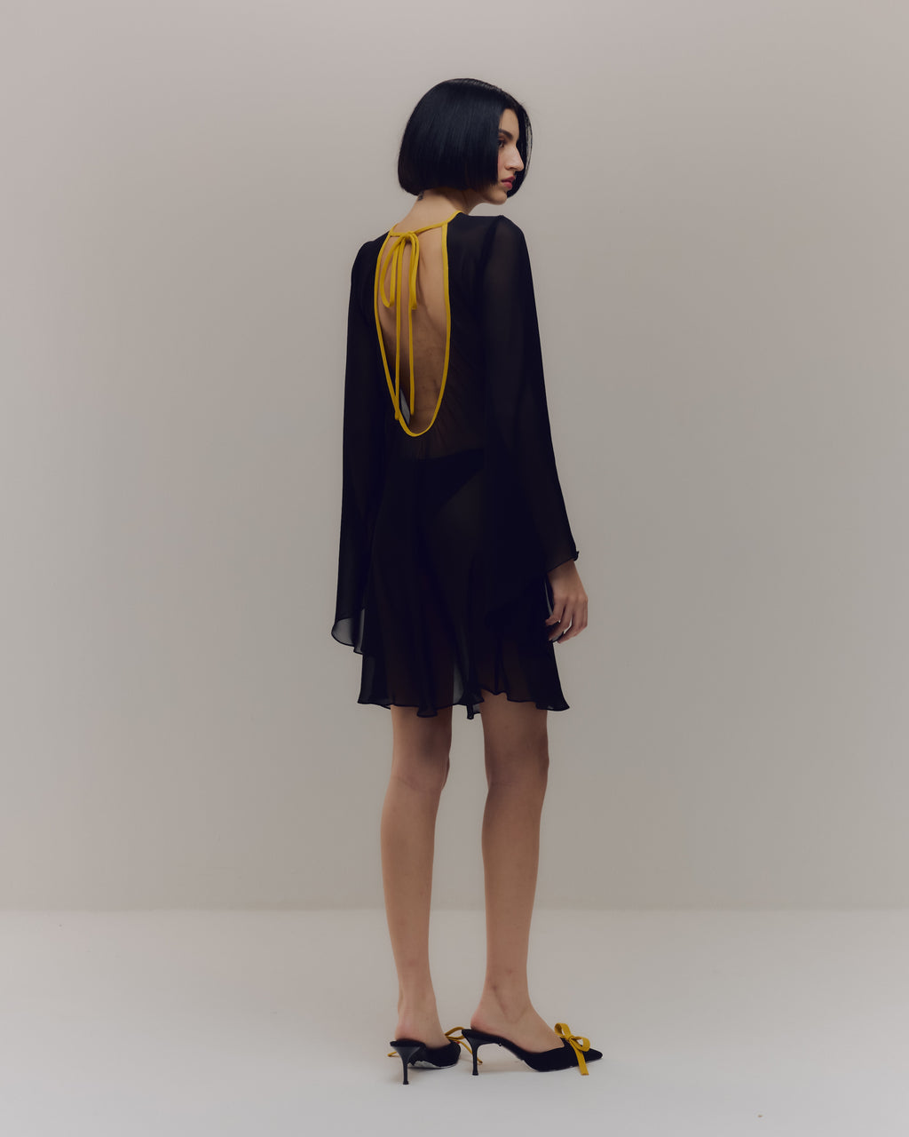 Vestido Vamp Curto