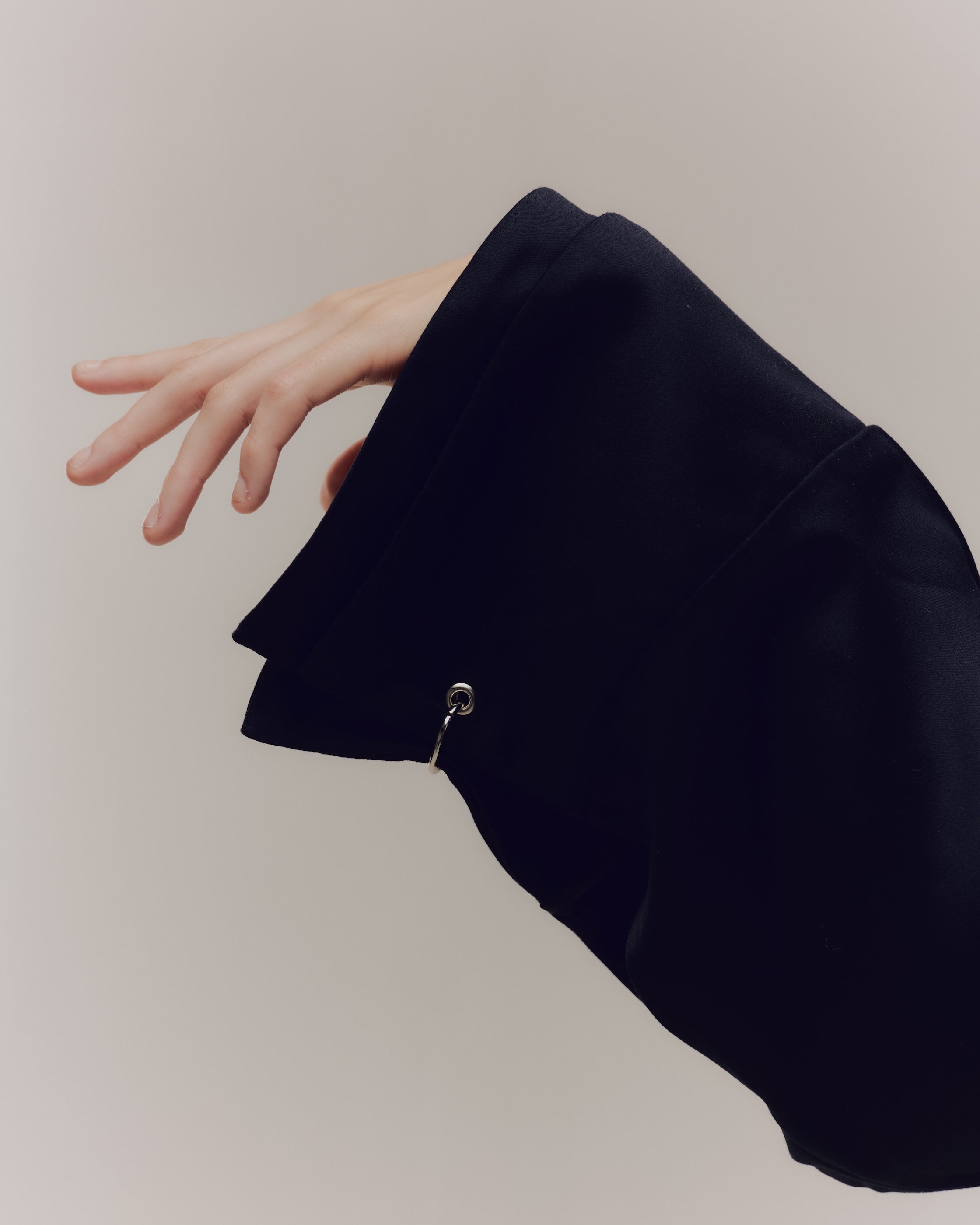 Camisa Piercing Preta